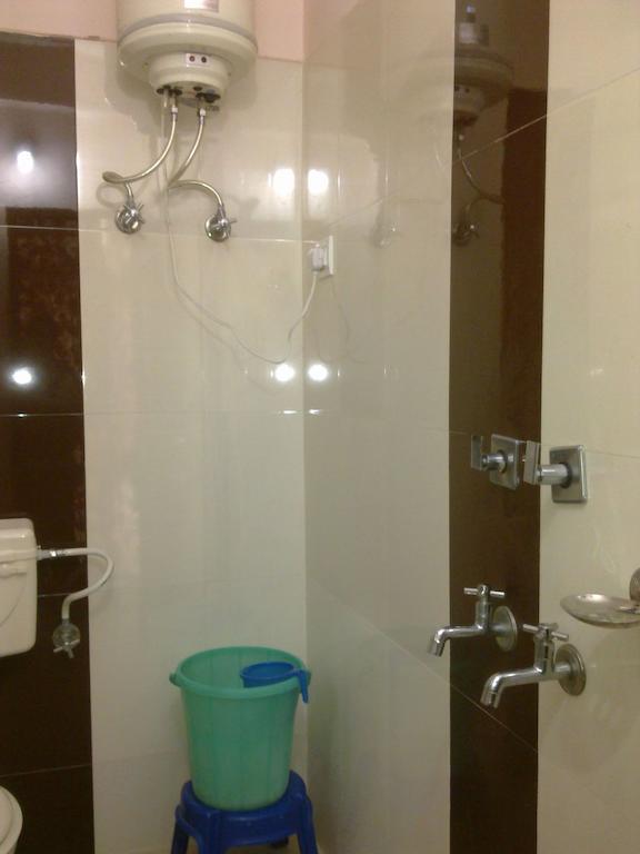 Hotel Kumar Residency Νταραμσάλα Εξωτερικό φωτογραφία