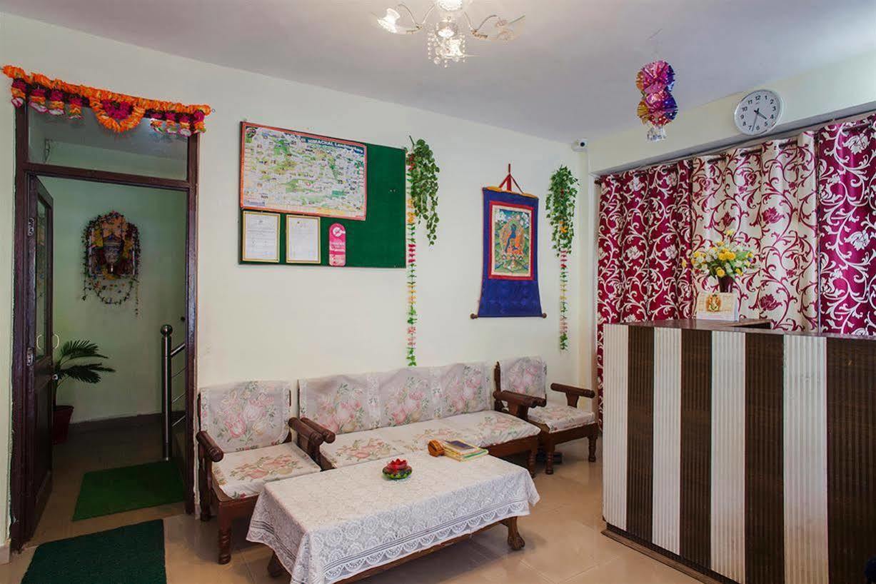 Hotel Kumar Residency Νταραμσάλα Εξωτερικό φωτογραφία
